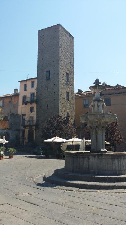 Appartamento Cavour Viterbo Exterior foto