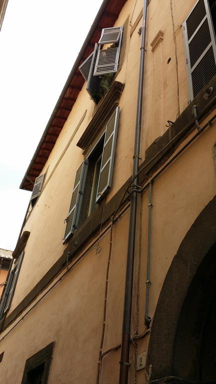 Appartamento Cavour Viterbo Exterior foto